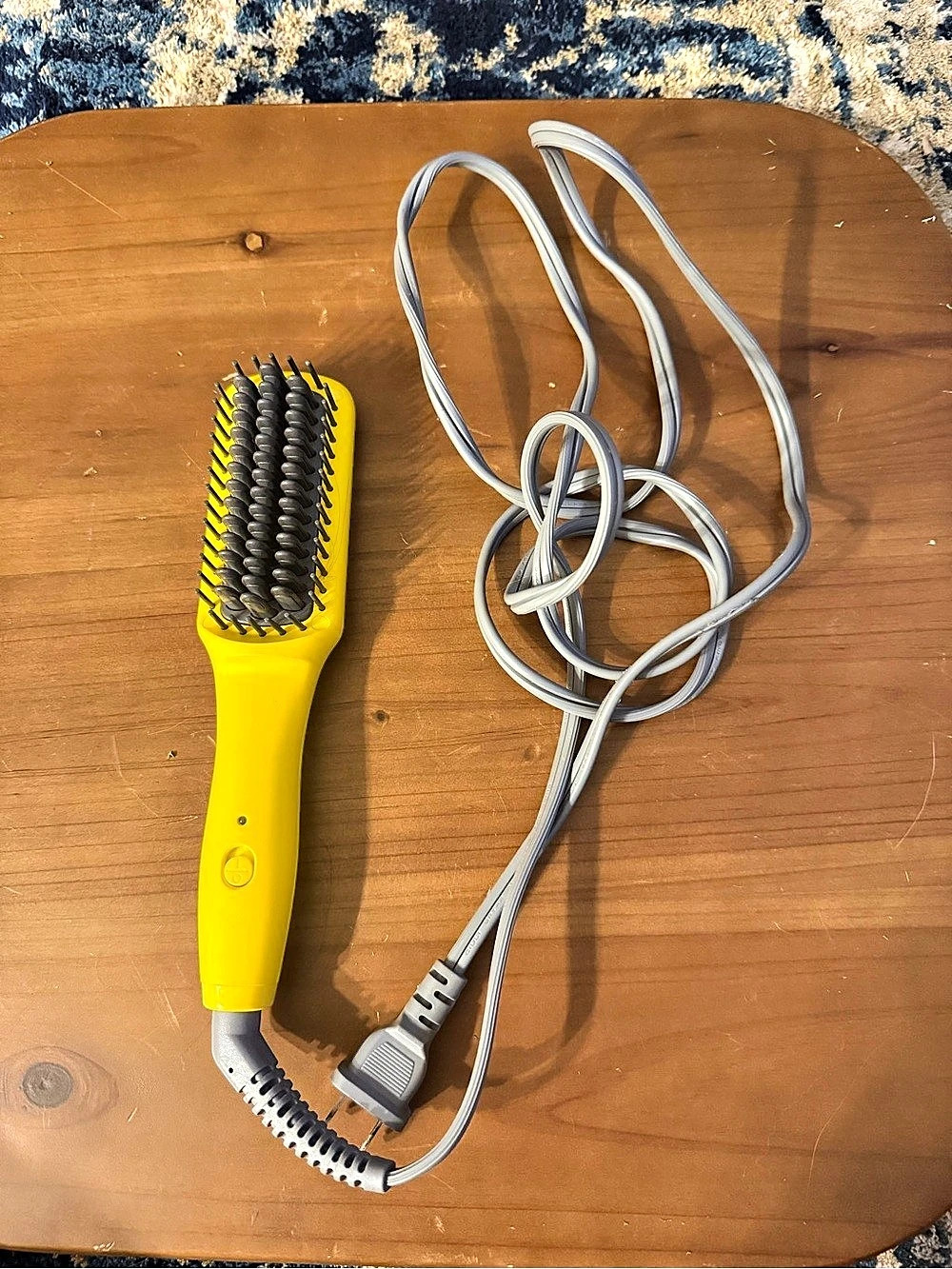 drybar The Brush Crush Heated Straightening Brush Yellow & Gray